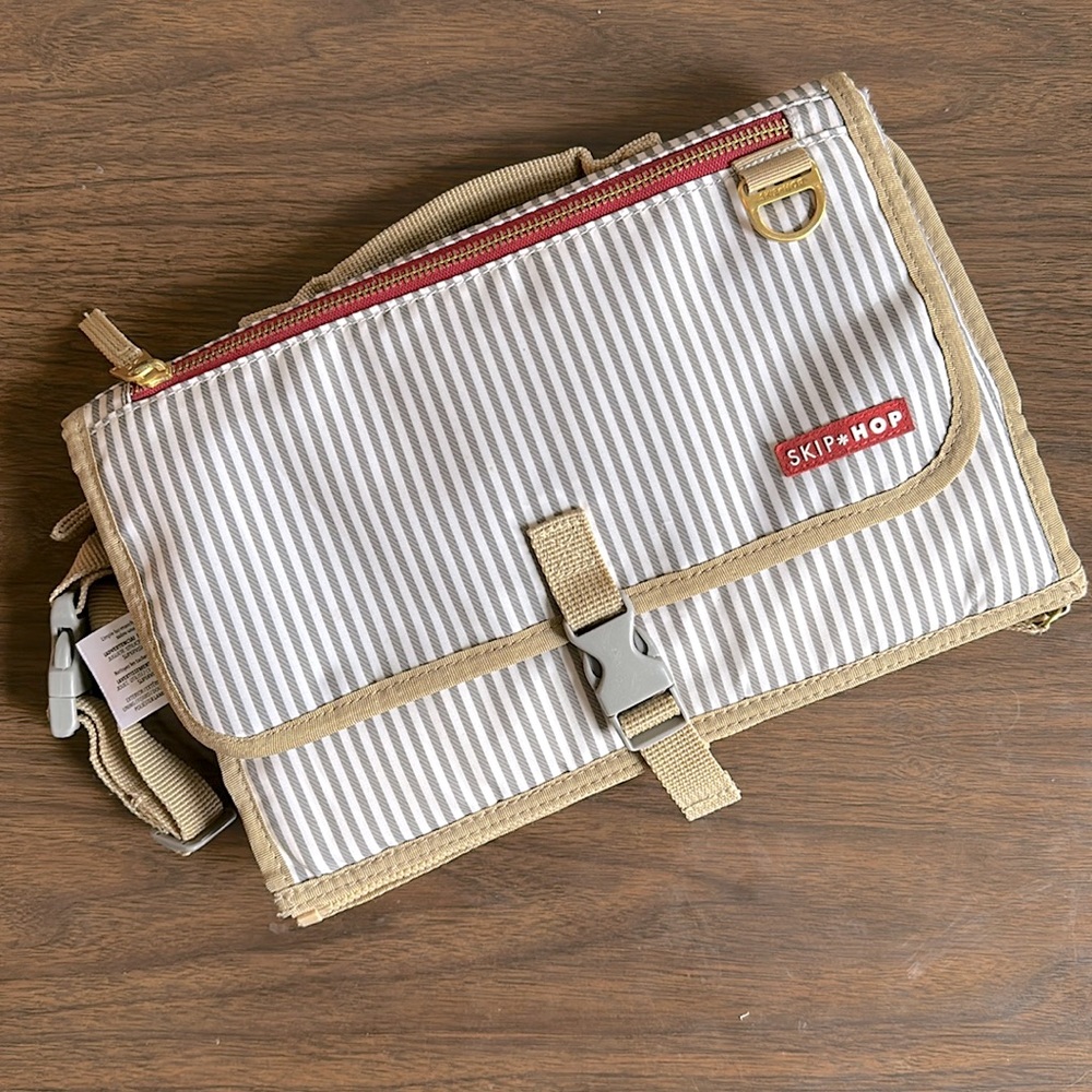 Skip Hop Portable Baby Changing Pad